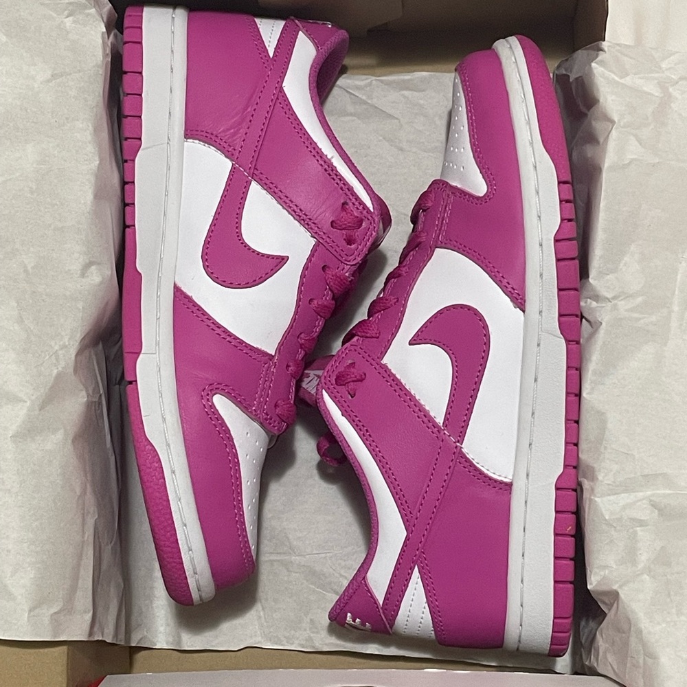 Dunk Low ‘Active Fuchsia’